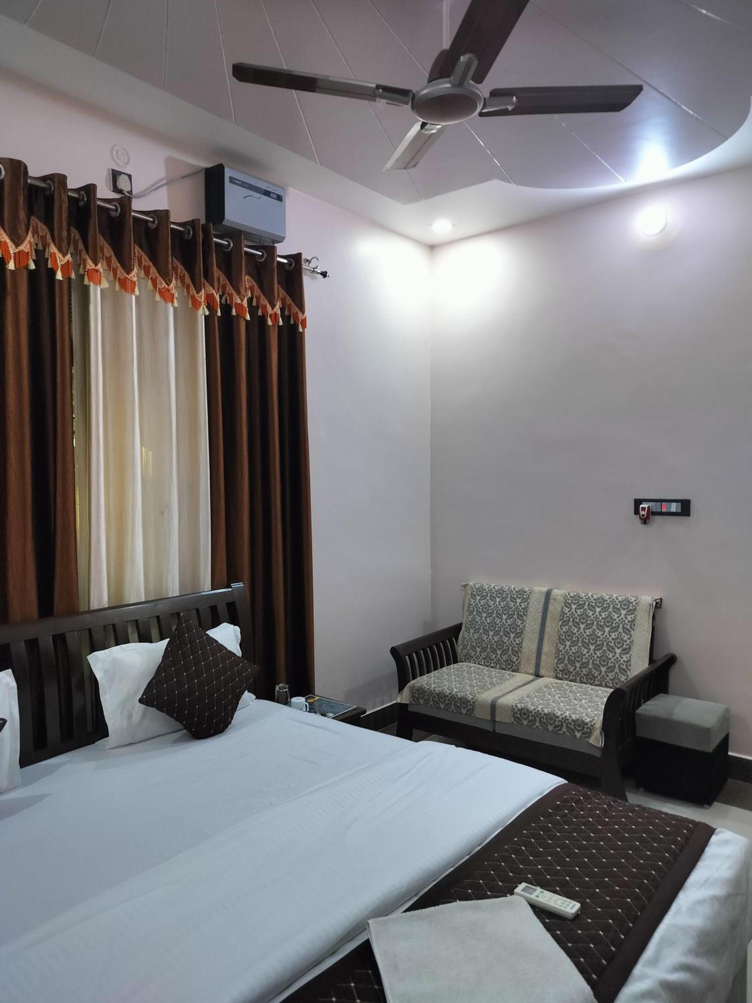 Shree Nanda Guest House 바라나시 외부 사진
